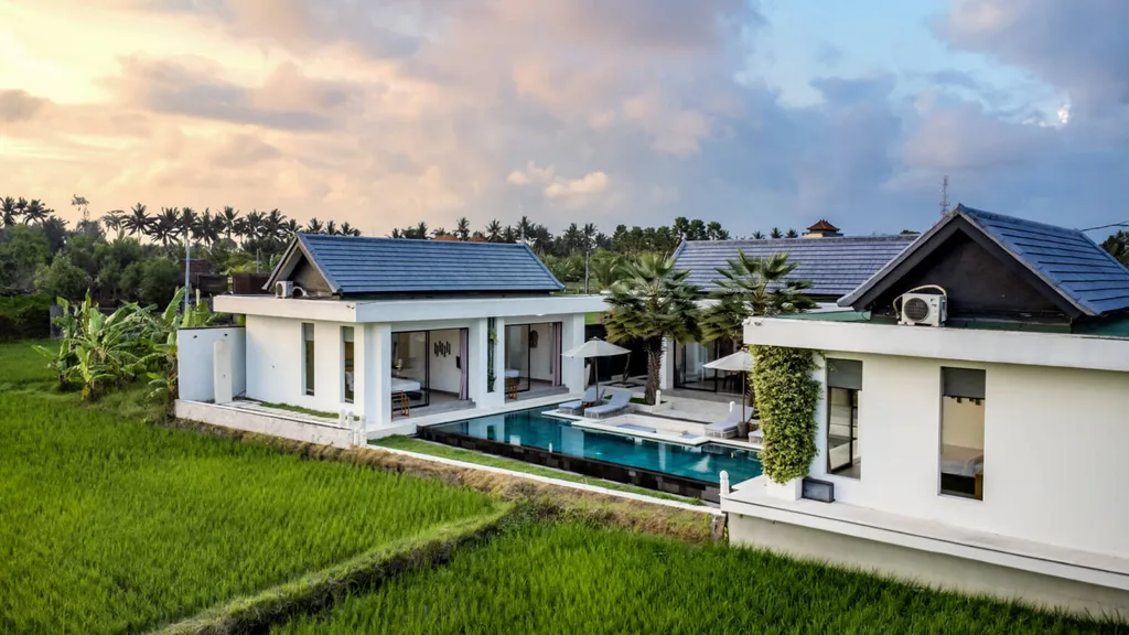 Modern 4 Bedroom Tropical Villa in Ubud for Sale — photo 2
