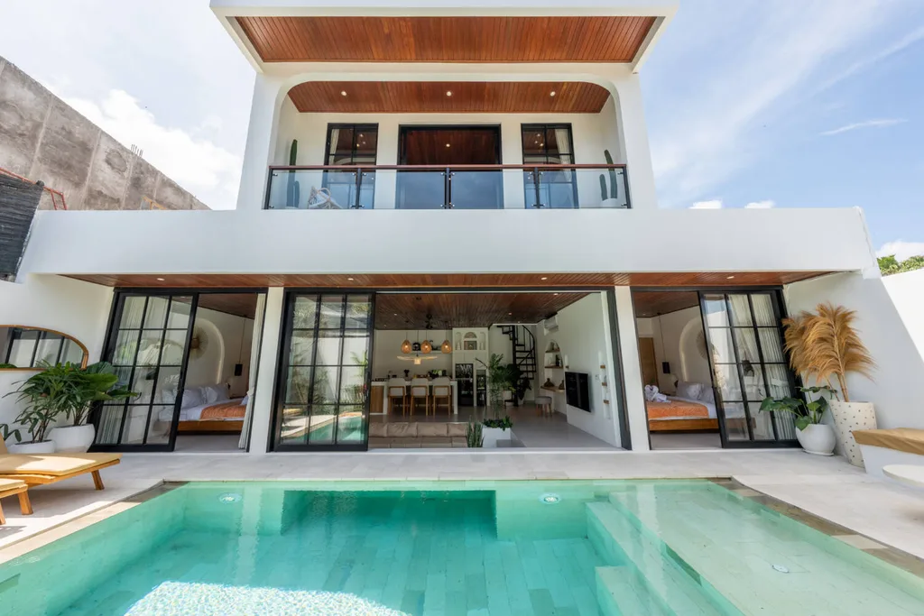 Modern 3-Bedroom Villa in Umalas for Sale — photo 5