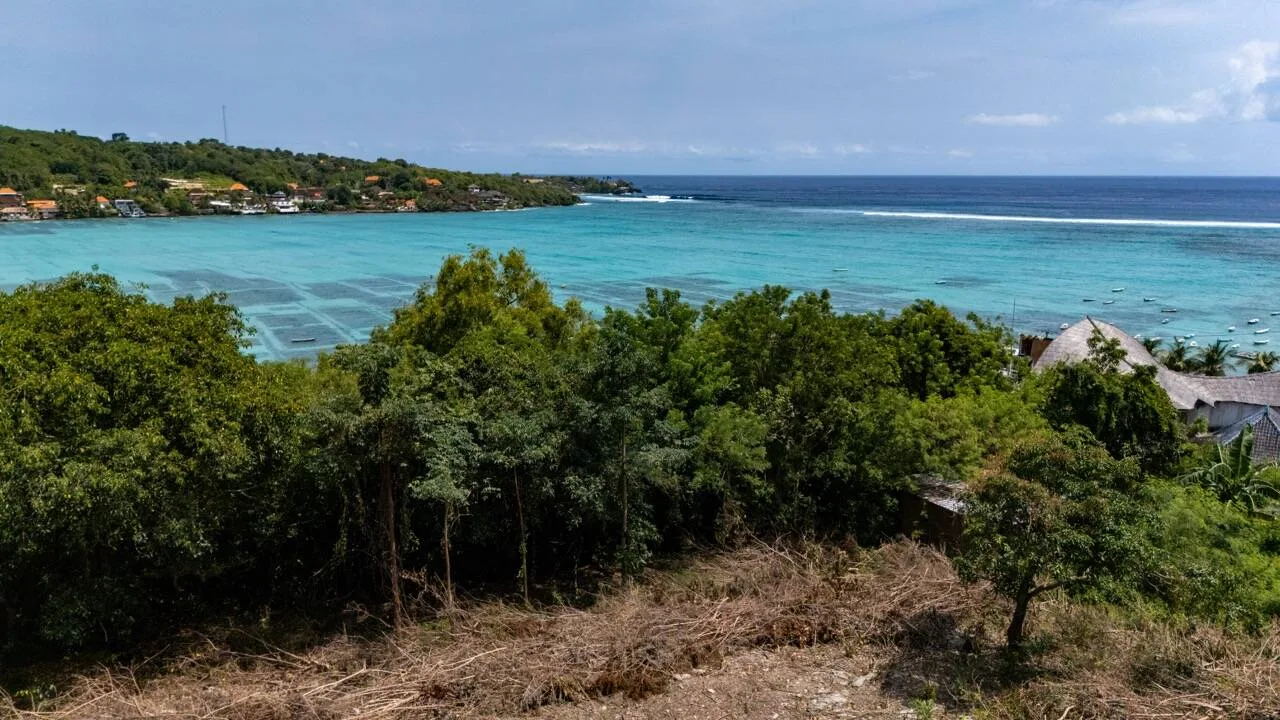 Ocean View Freehold Land in Nusa Lembongan for Sale