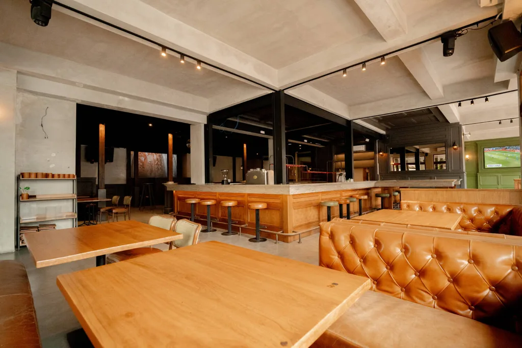 Turnkey Commercial Building in Petitenget Seminyak for Sale — photo 2
