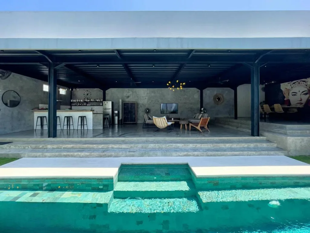 Contemporary 3 Bedroom Villa in Prime Umalas Residential Area — photo 3