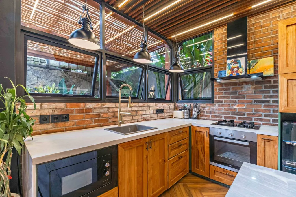 1 Bedroom Loft Style Villa in Canggu — photo 4