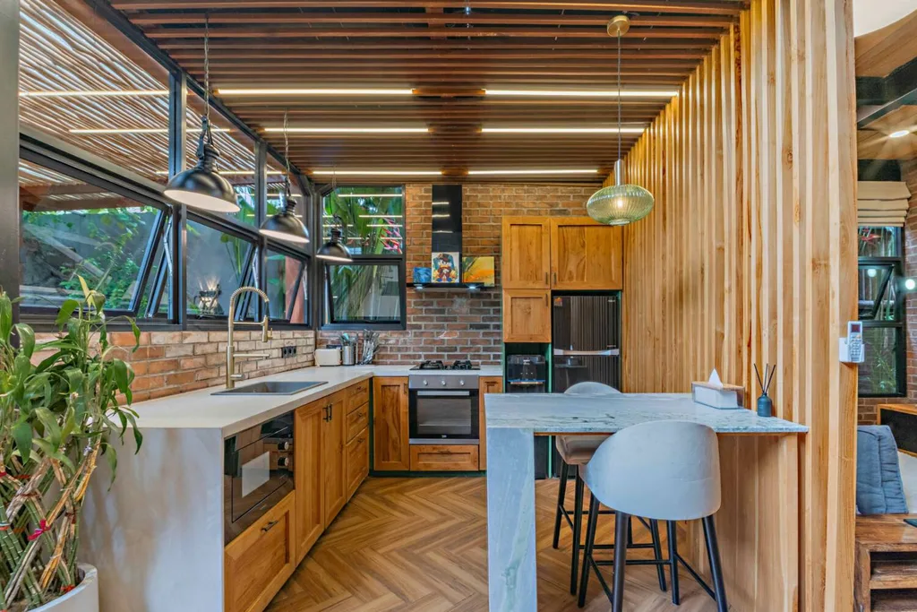 1 Bedroom Loft Style Villa in Canggu — photo 3