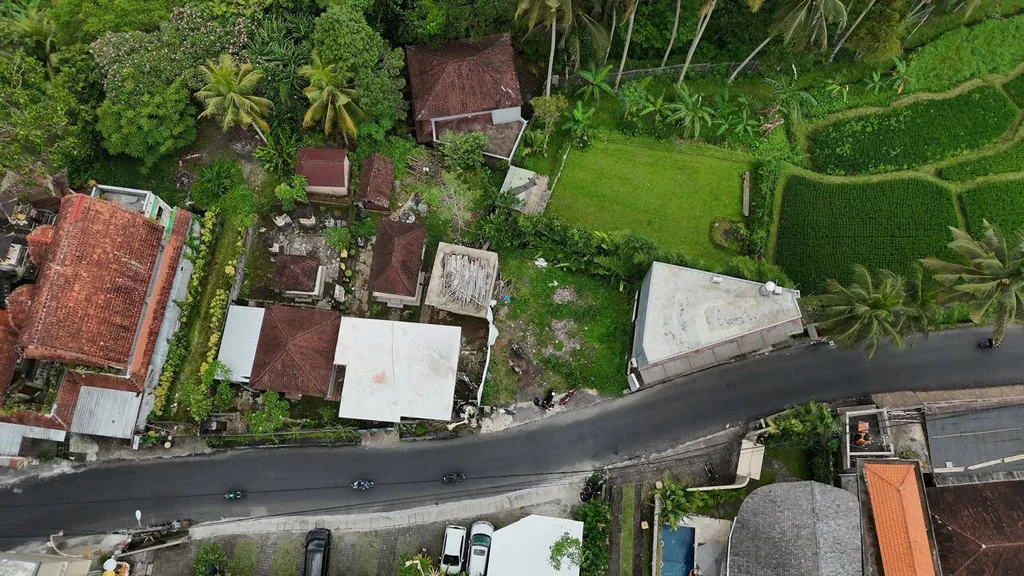 Rare 2,3 Are Red Zone Land for Sale in Ubud — photo 2
