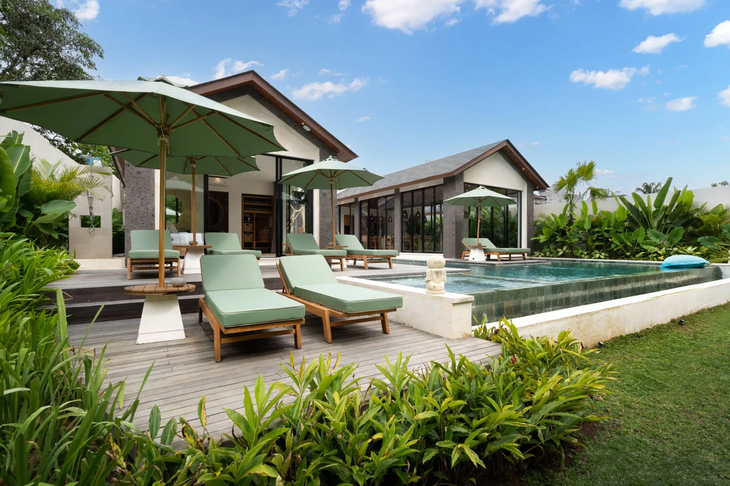 Exclusive 4-Bedroom Jungle View Villa in Petulu, Ubud with Proven ROI
