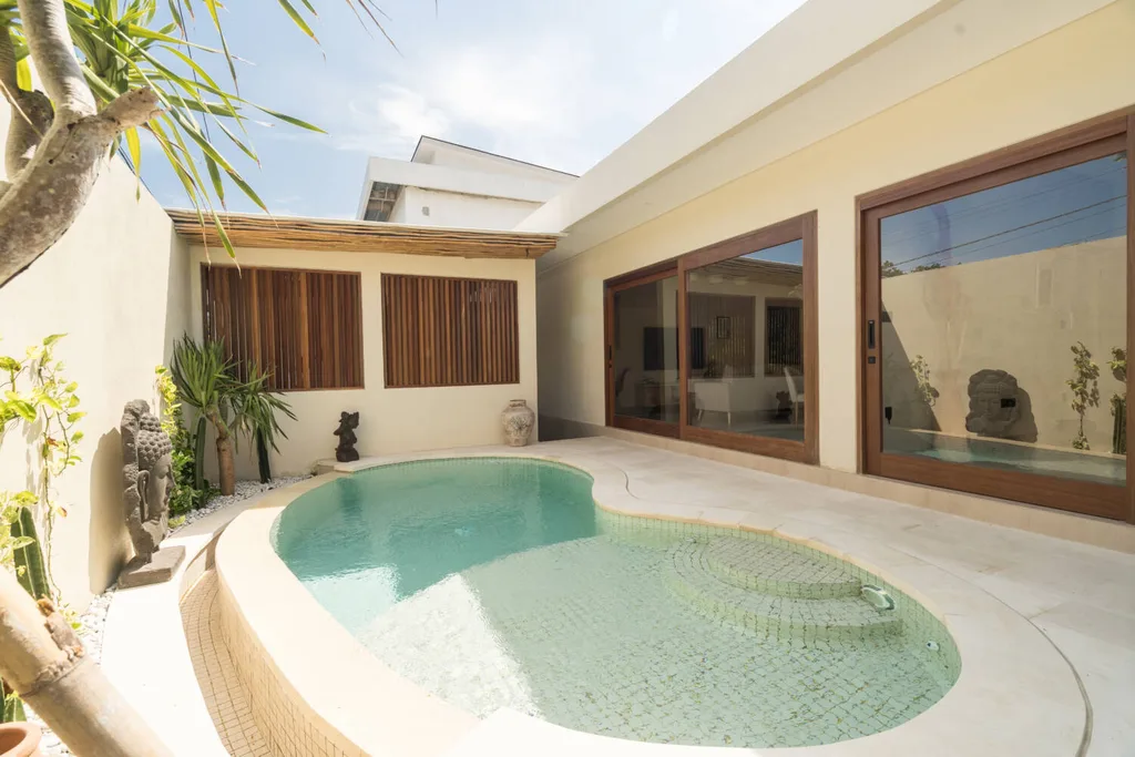 Charming 2-Bedroom Villa in Beachside Sanur for Sale — photo 3