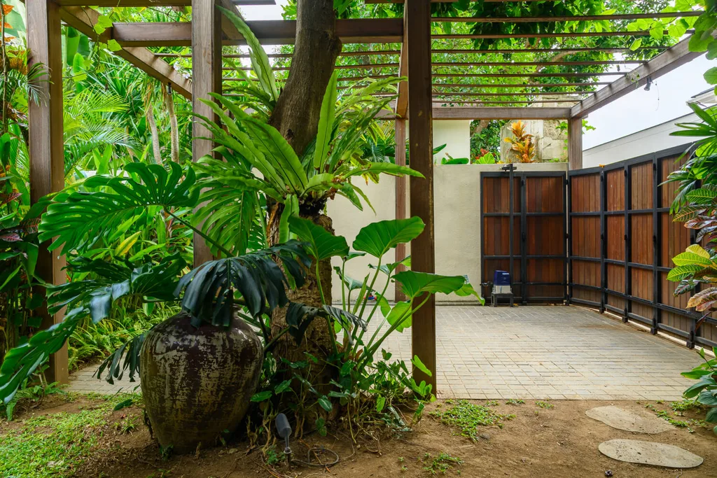 Beautiful Tropical 3-Bedroom Villa in Sanur Beach Side for Sale — photo 4