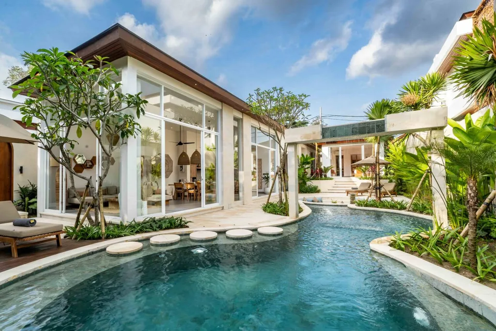 Stylish 3 Bedroom Villa with Contemporary Design in Pejeng Ubud