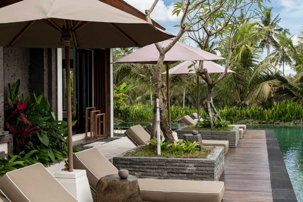 Exclusive 6 Bedroom Villa in the Heart of Ubud Rice Fields — photo 4