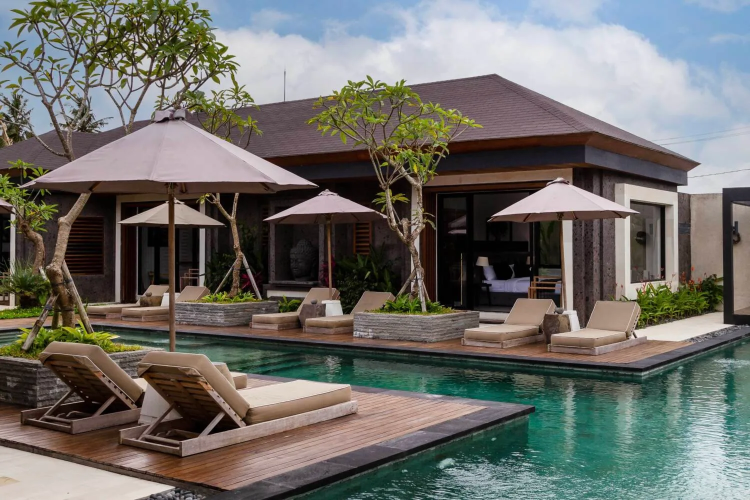 Exclusive 6 Bedroom Villa in the Heart of Ubud Rice Fields