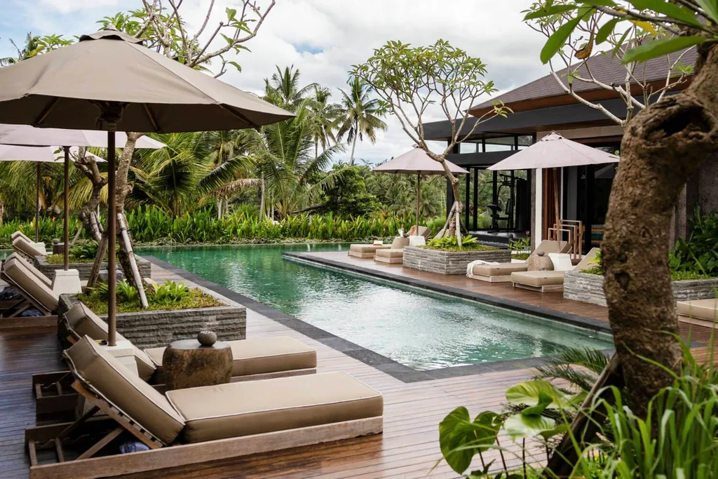 Exclusive 6 Bedroom Villa in the Heart of Ubud Rice Fields — photo 2