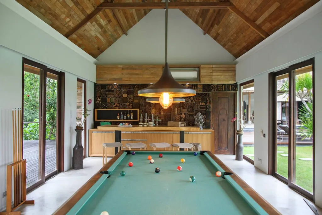 Luxury 4 Bedroom with Panoramic Rice Field Views in Ubud — photo 3