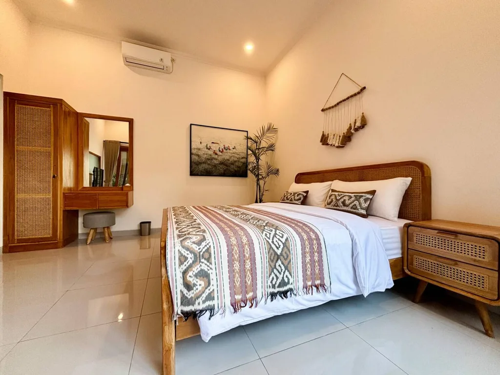 Charming 2 Bedroom Villa with Expansion Land Opportunity in Ubud — photo 3