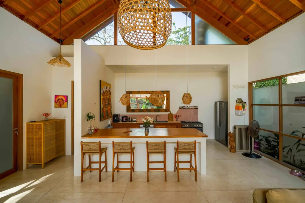 Peaceful 3 Bedroom Villa with Private Pool and Garden in Ubud — photo 5