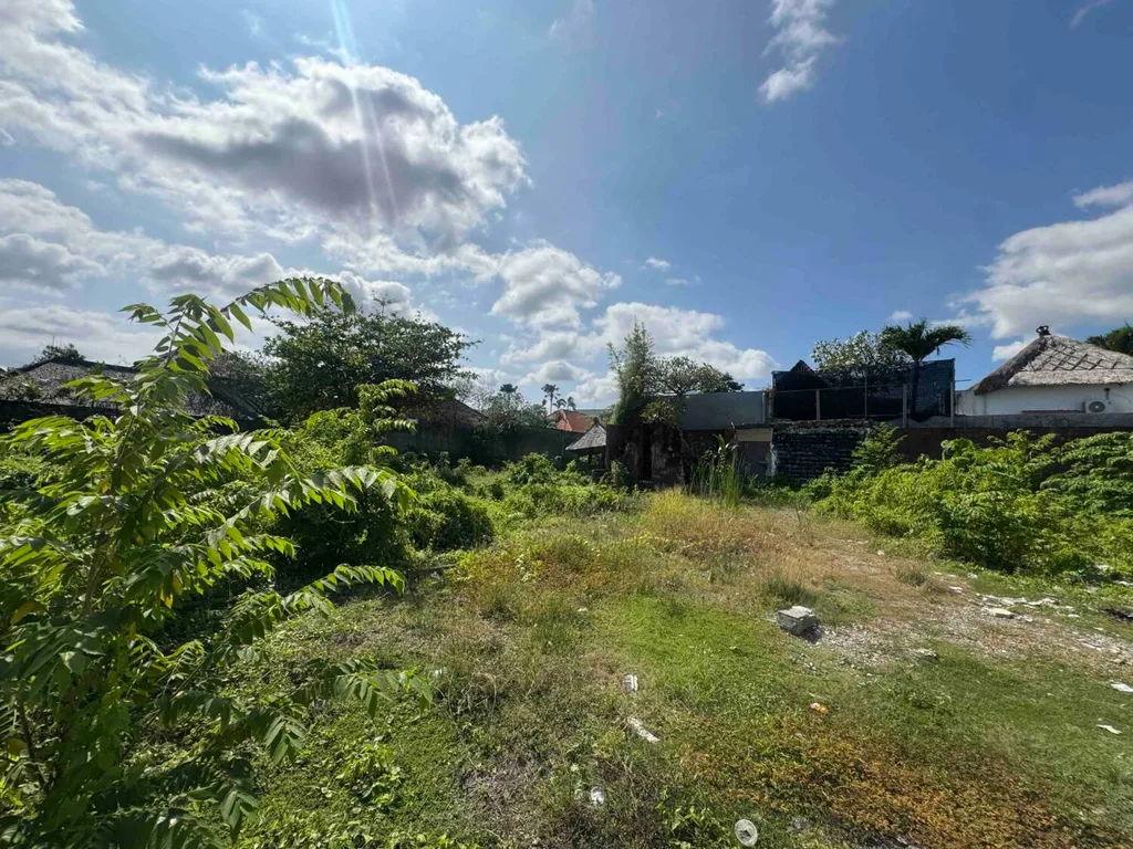 PRIME LEASEHOLD LAND IN PETITENGET SEMINYAK — photo 2
