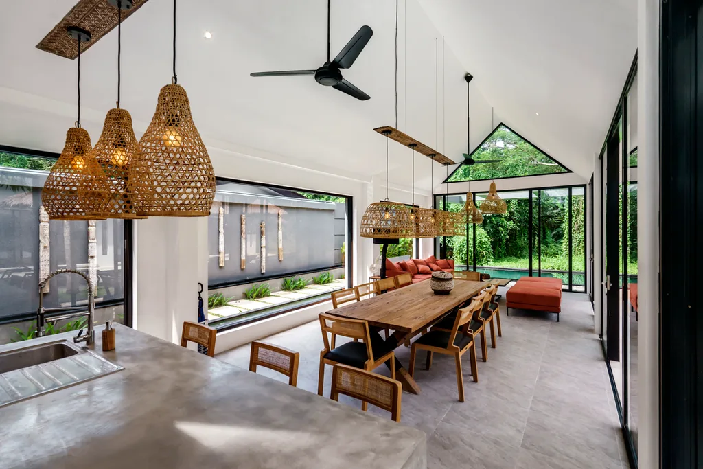 5 Bedroom Villa with Waterfall View in Ubud for Sale and Rent — photo 5
