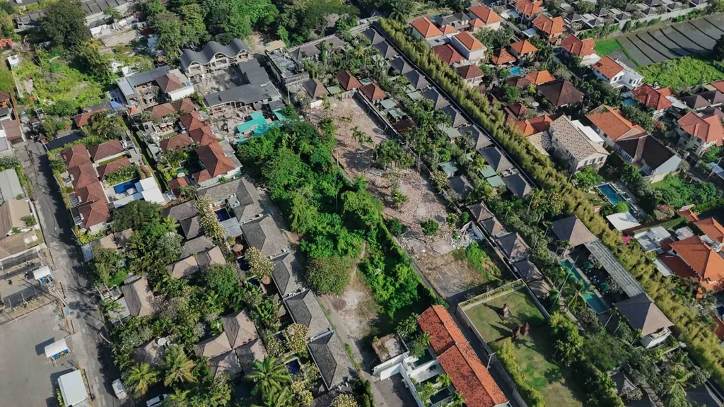 Pink Zone Freehold Land in Prime Seminyak — photo 2