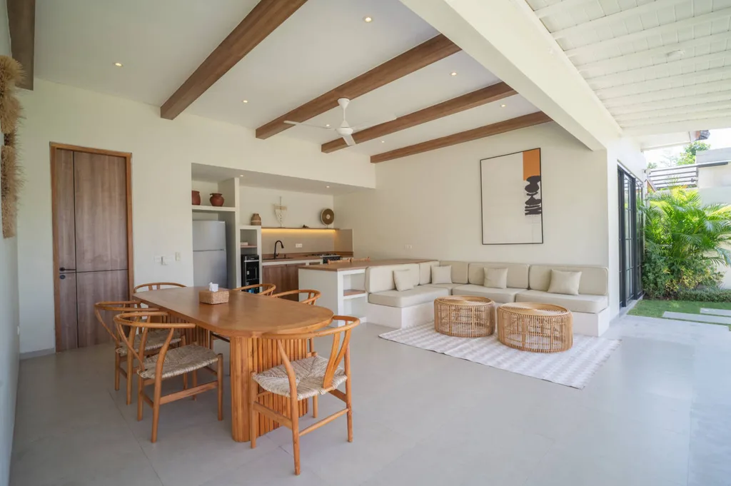 Contemporary 3-Bedroom Villa with Sauna in Ungasan — photo 5