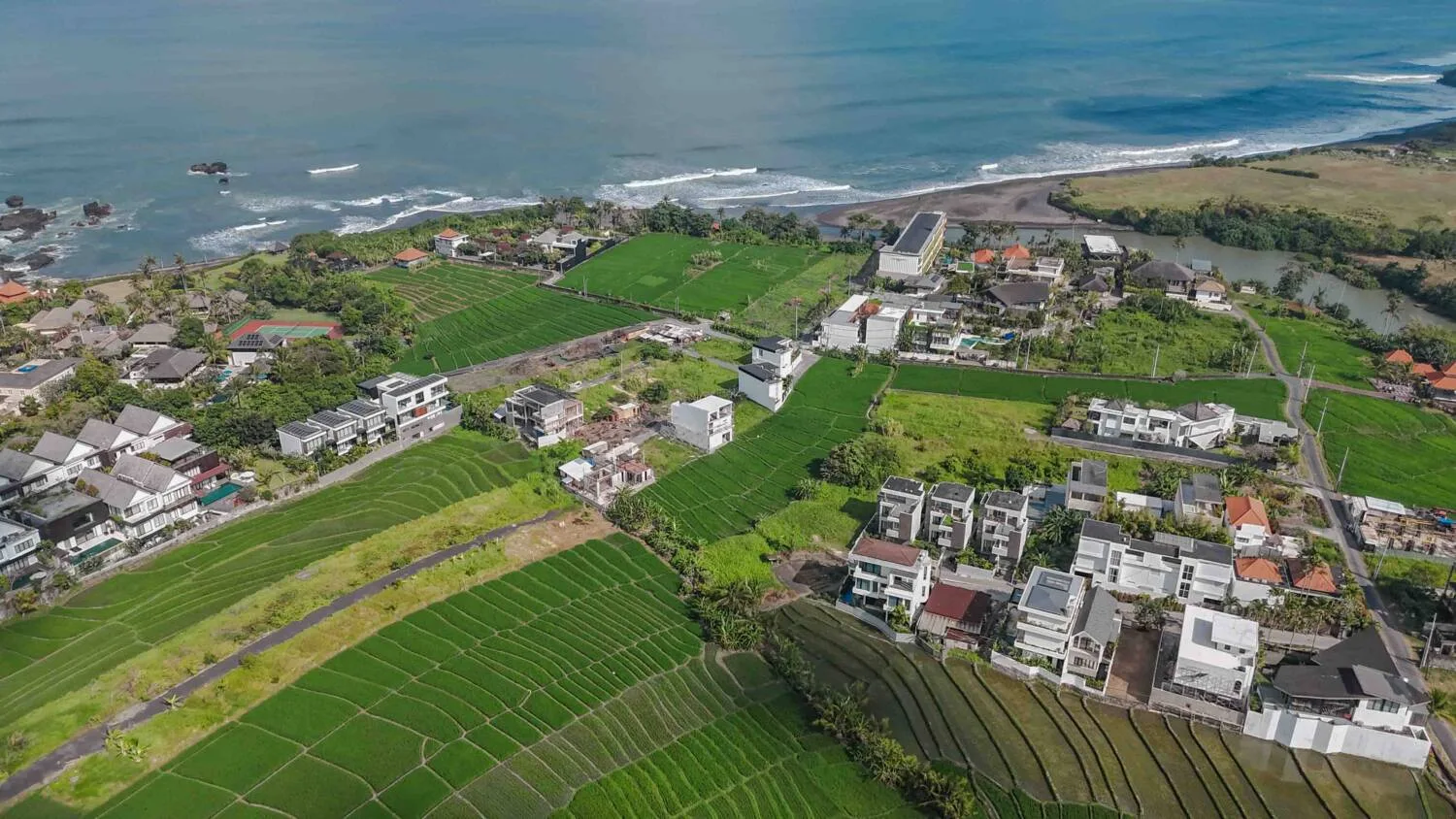 Freehold  Ricefield view Land 300 Meters from the Beach