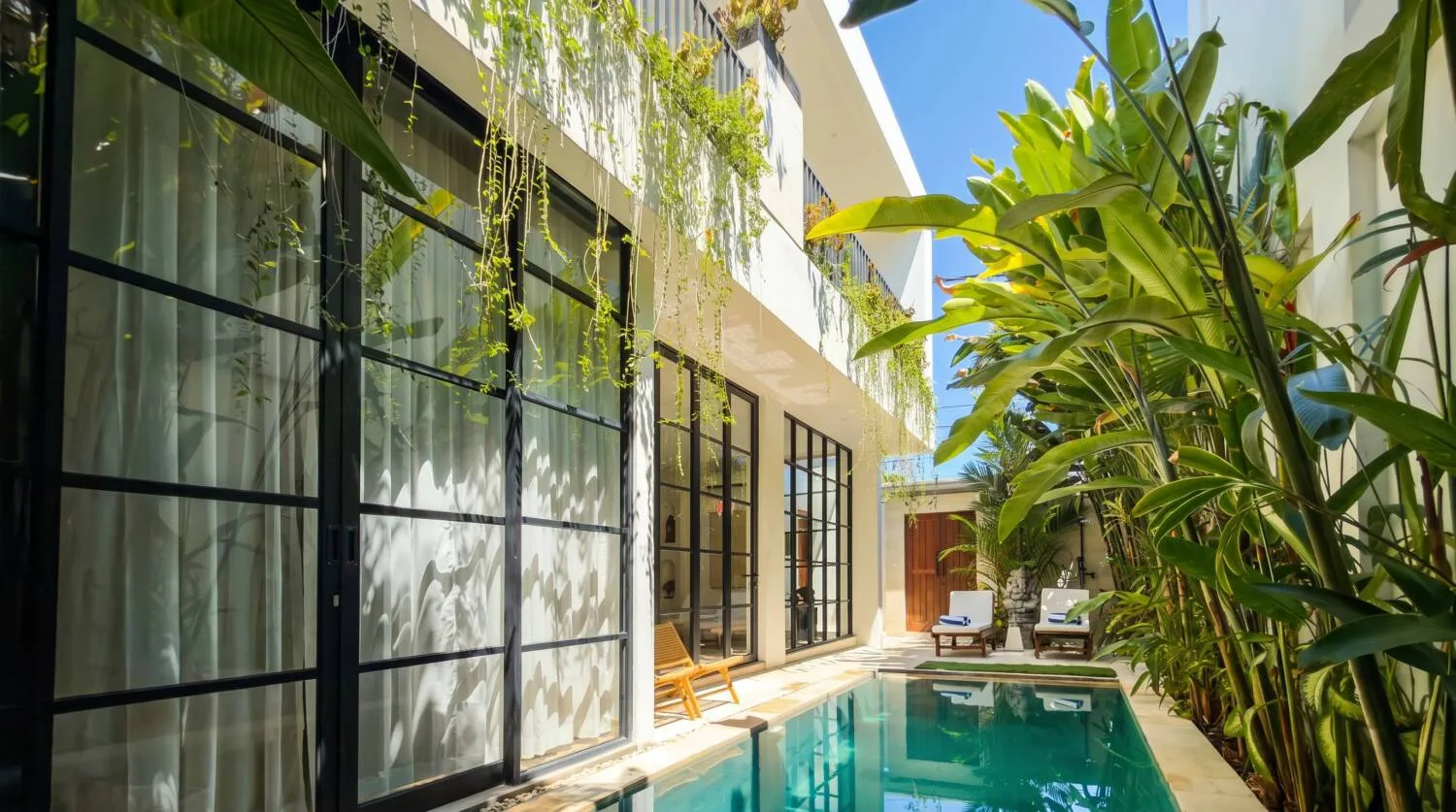 Modern 3-Bedroom Villa in Prime Berawa Canggu