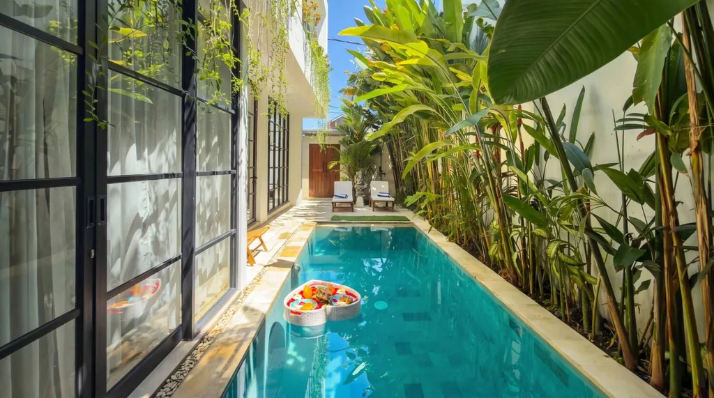 Modern 3-Bedroom Villa in Prime Berawa Canggu — photo 3