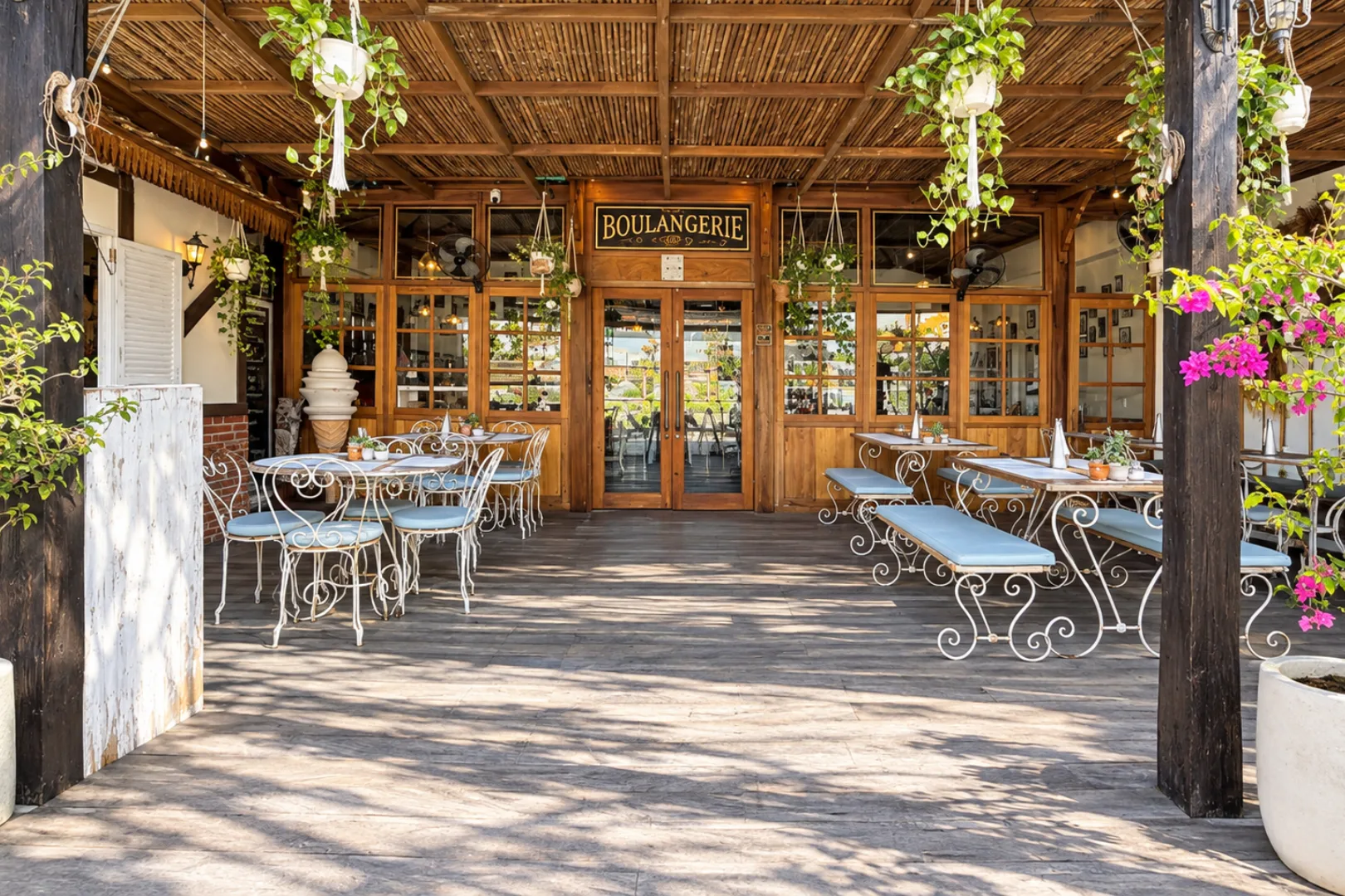 Established French Bakery and Café for Sale in Nusa Lembongan Bali
