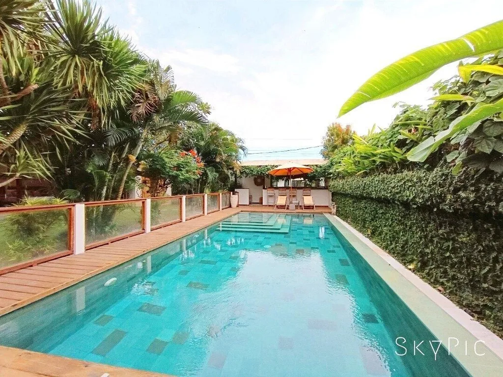 Villa in Canggu Berawa for Rent Yearly