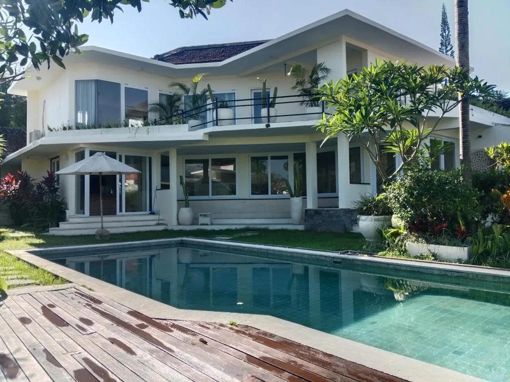 3 Bedroom Villa in Pererenan for Rent
