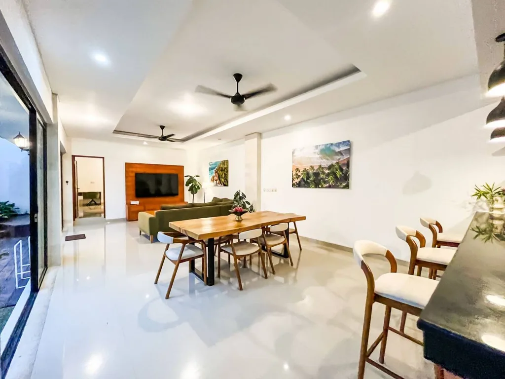 Modern 3 Bedrooms Villa Private Pool and Garden in Tibubeneng Canggu — photo 5