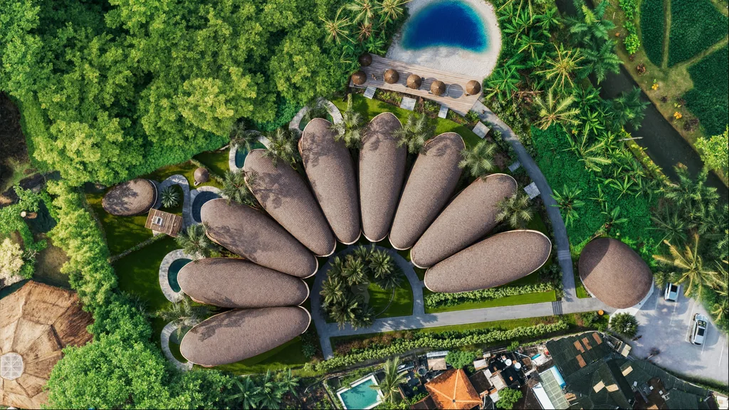 Eco Luxury 2–3 Bedroom Villa Collection in Ubud — photo 4