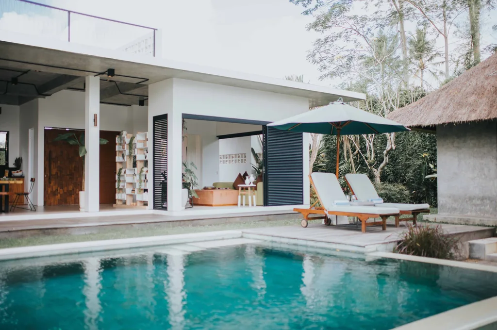 Elegant 3-Bedroom Valley View Villa in Ubud — photo 4