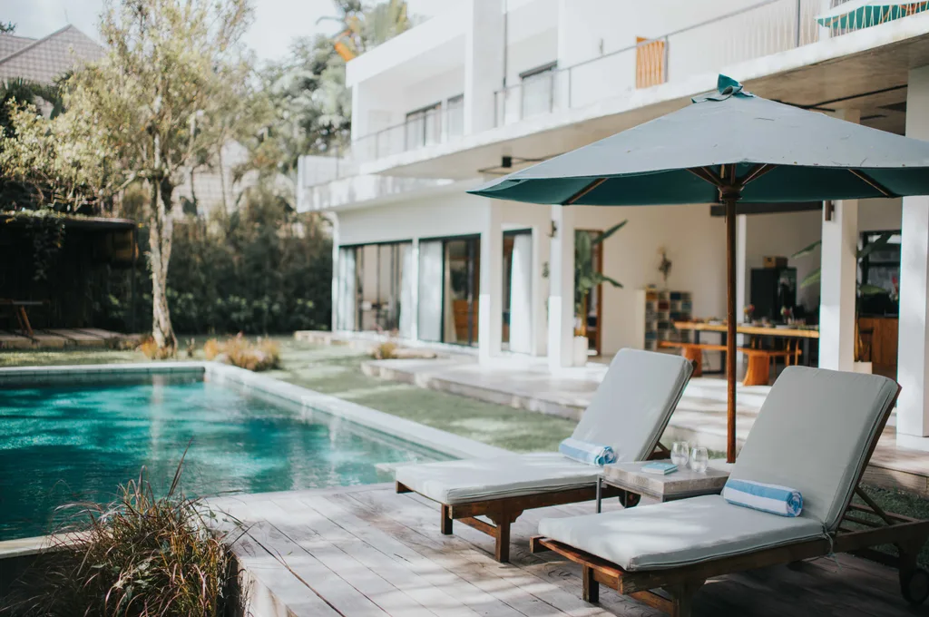 Elegant 3-Bedroom Valley View Villa in Ubud — photo 3