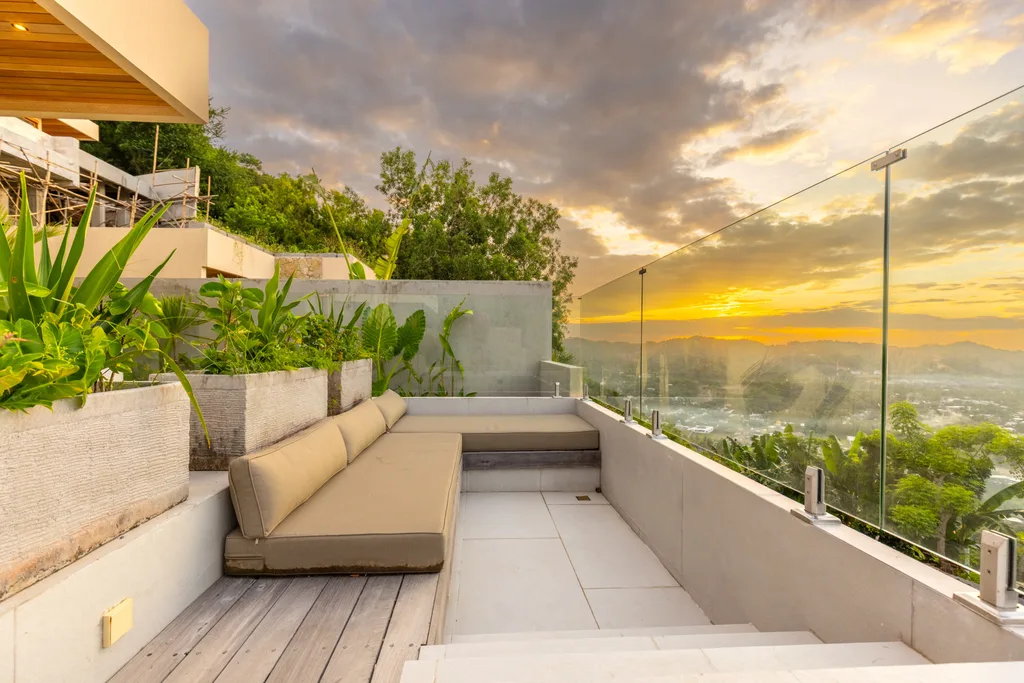 Ocean View 2-Bedroom Villa with in Kuta, Lombok — photo 4