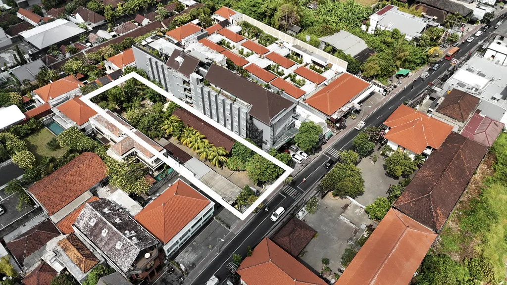 1500 sqm Land for Lease in Seminyak, Petitenget with Existing Structure — photo 3