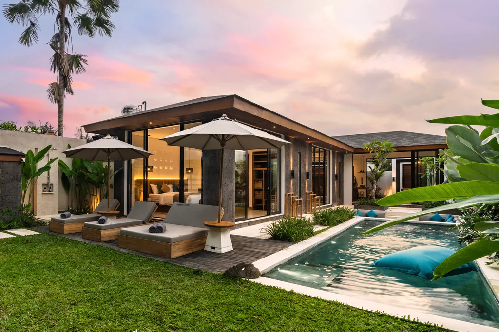 Modern Two-Bedroom Villa with Private Pool in a Tranquil Area of Ubud — photo 1